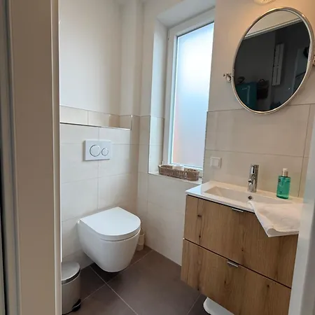 No Iii Maisonette Seestern Netflix Apartment