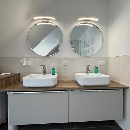 No Iii Maisonette Seestern Netflix Apartman